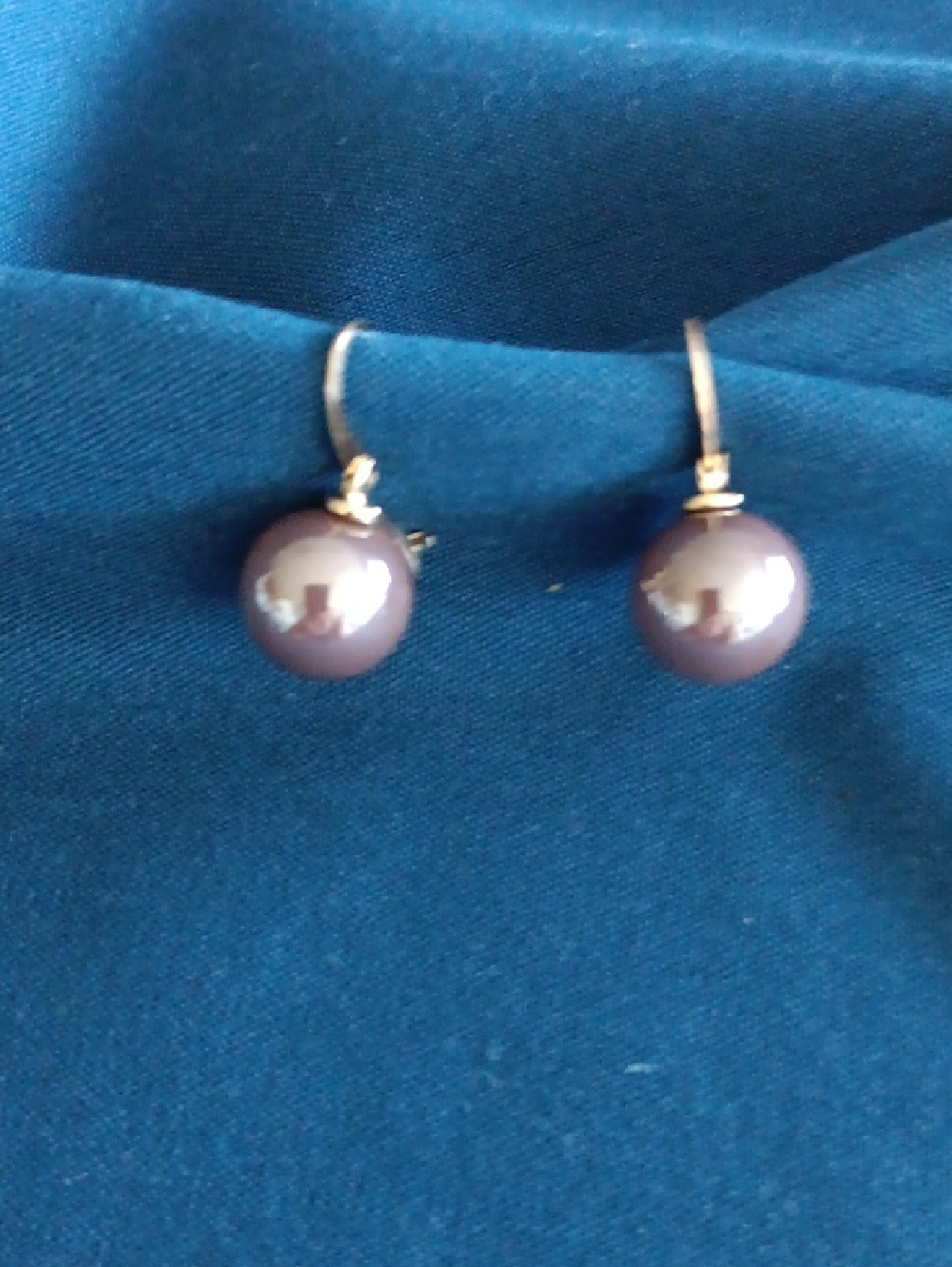 Elegant Black Pearl Drop Earrings - Unbranded